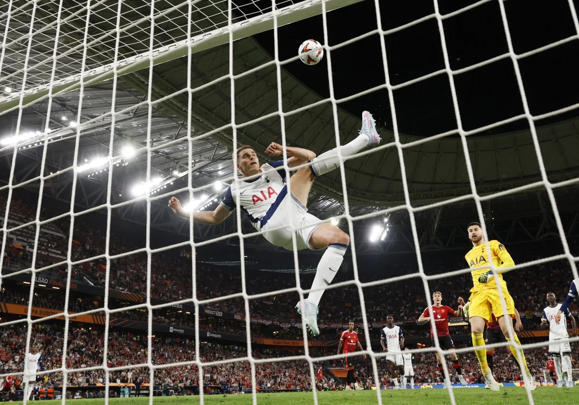 totenham-hotspur-akhiri-penantian-17-tahun-dengan-kemenangan-di-liga-europa